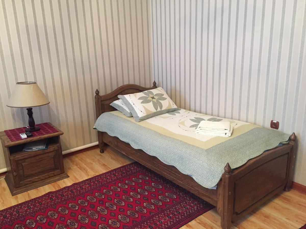Jipek Joli Inn Nukus Exterior foto