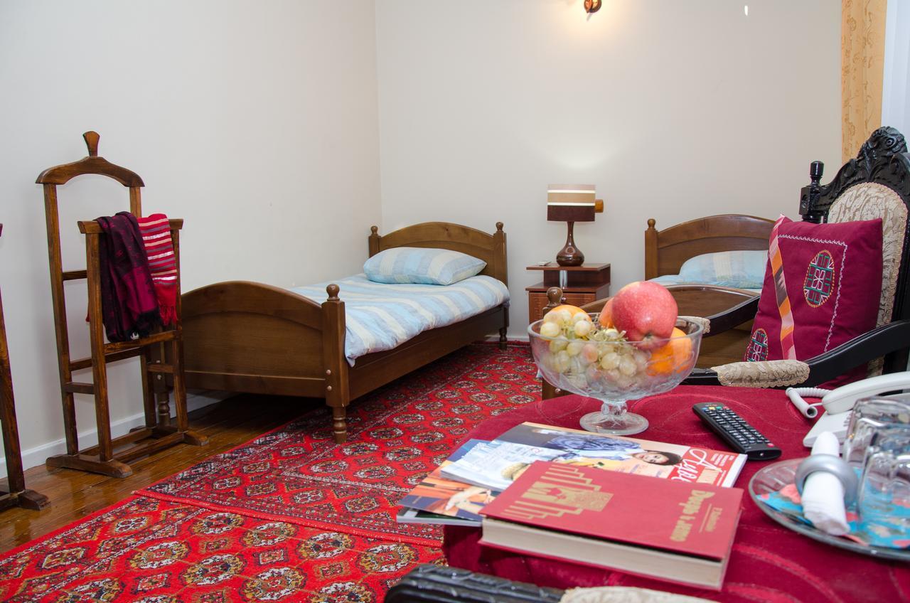Jipek Joli Inn Nukus Exterior foto