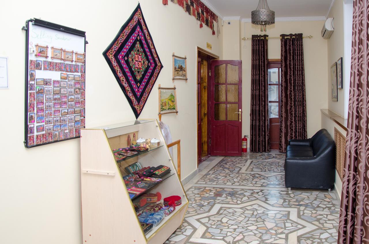 Jipek Joli Inn Nukus Exterior foto